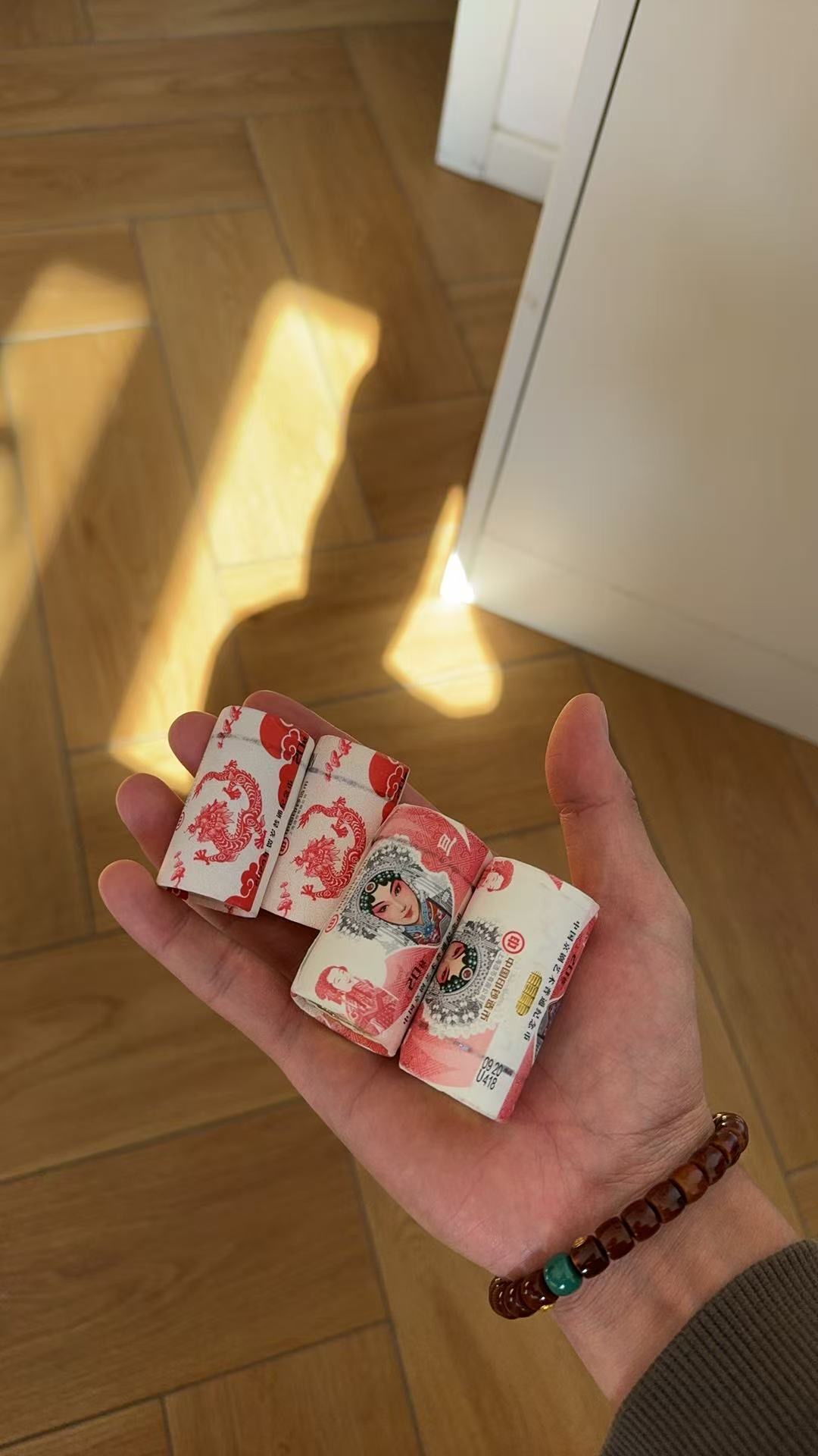 图片点击可在新窗口打开查看